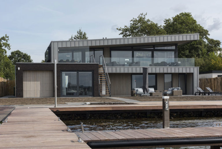 Luxe woning aan het Veerse Meer